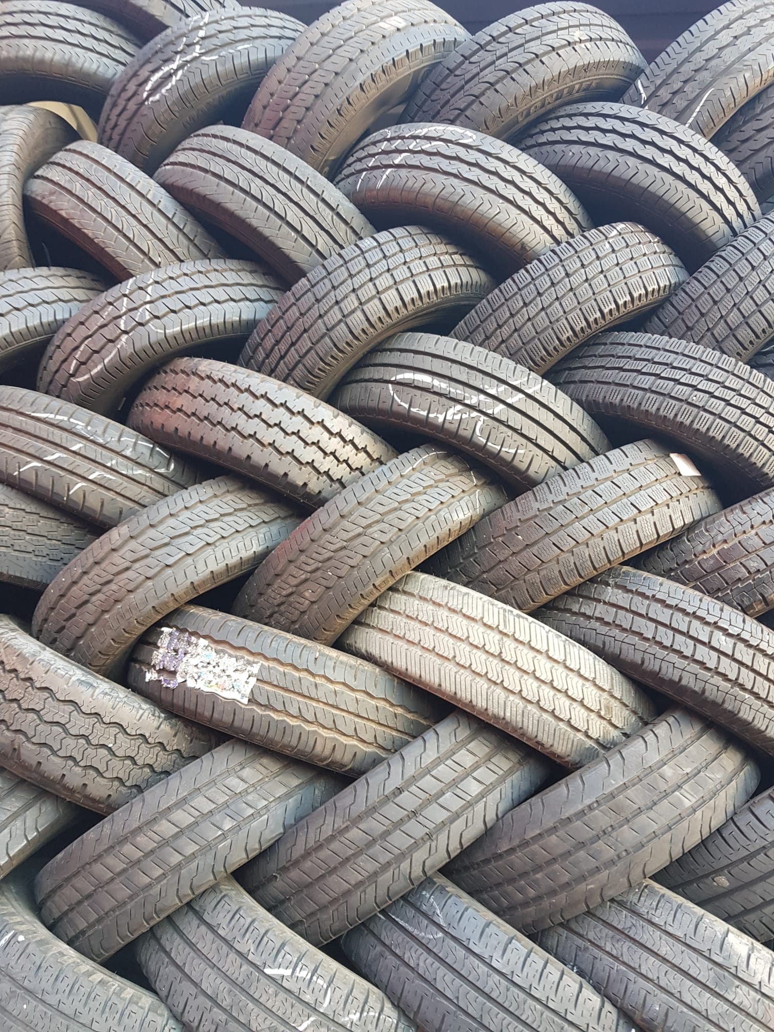 Truck & Bus Tyres